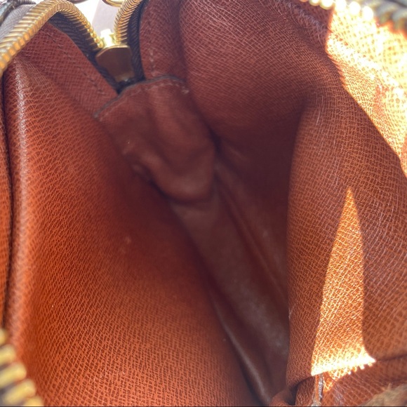 Louis Vuitton 1986 Amazone Bag in Monogram w/Dust Bag - Picture 8 of 16